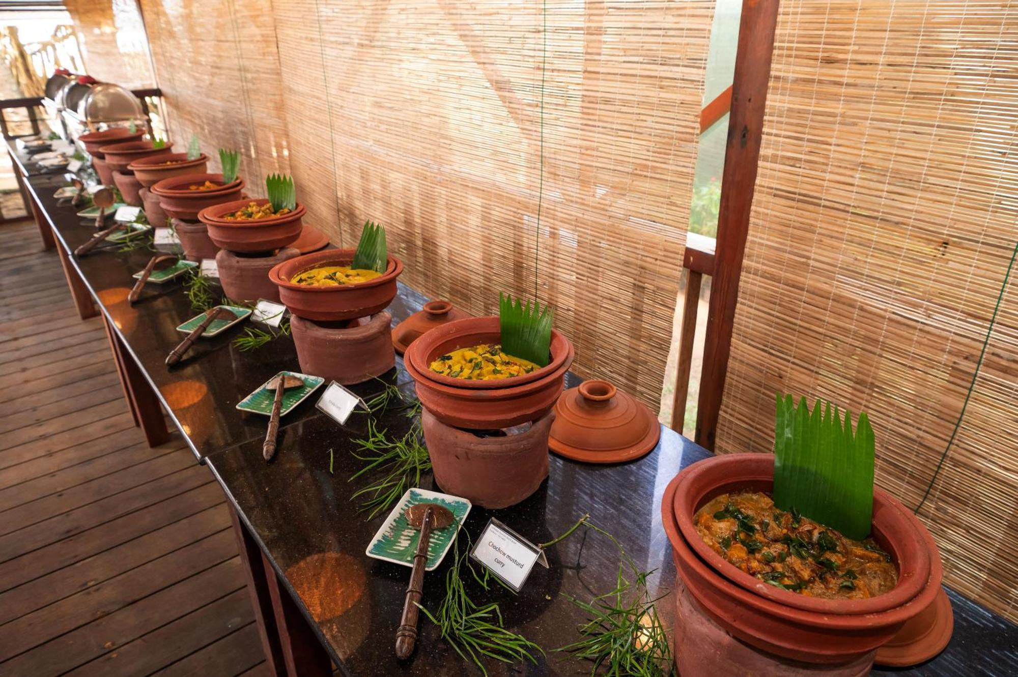Siddhalepa Ayurveda Resort - All Meals, Ayurveda Treatment And Yoga Wadduwa Exterior foto